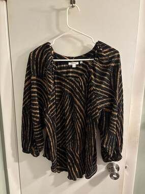 Chico's Metallic Gold and Black Zebra  Sleeve Blouse Size 3 XL